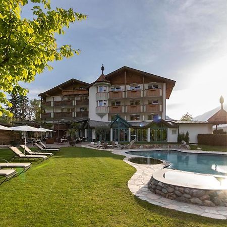 Hotel Burggraeflerhof Merano Kültér fotó