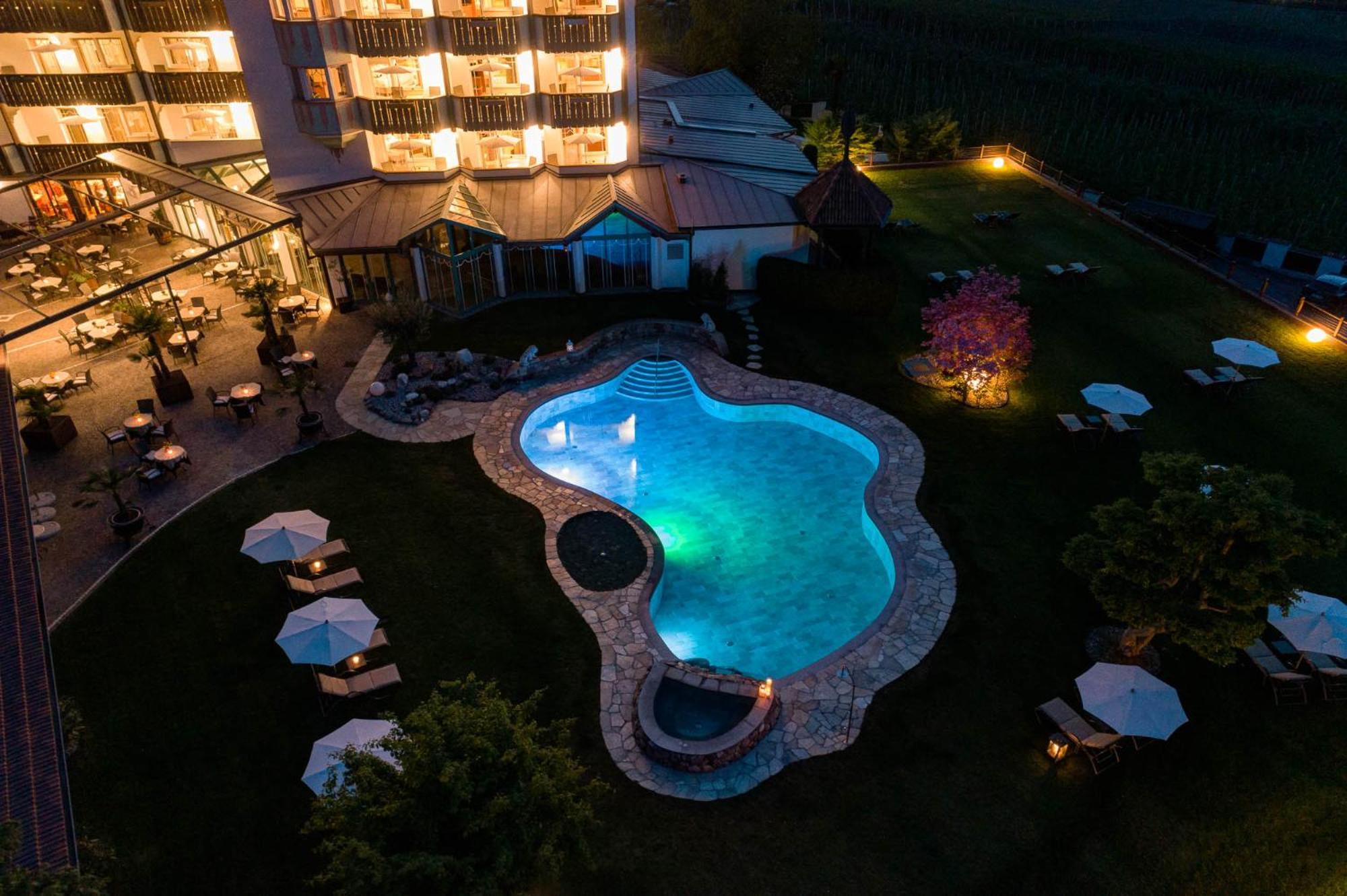 Hotel Burggraeflerhof Merano Kültér fotó