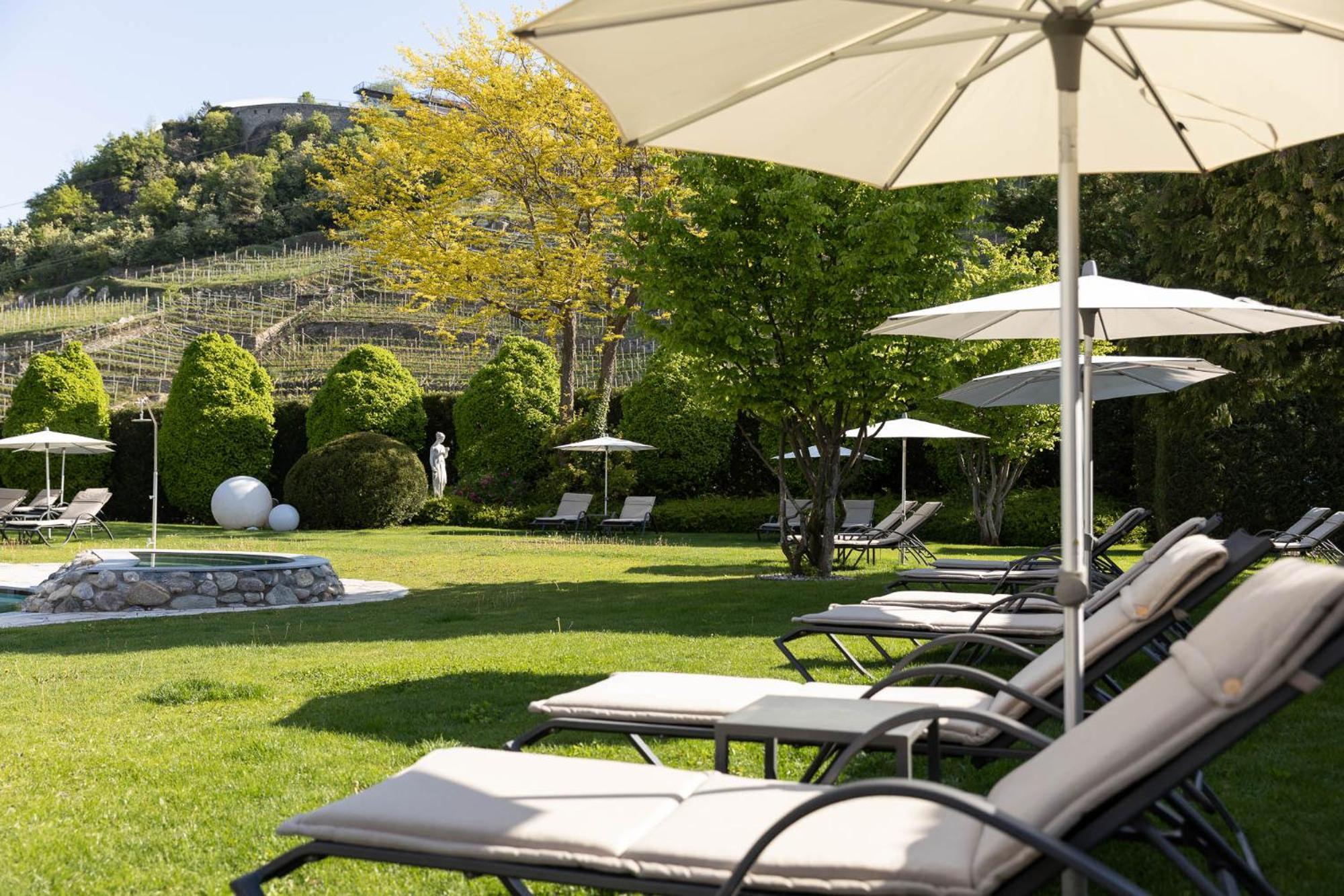 Hotel Burggraeflerhof Merano Kültér fotó