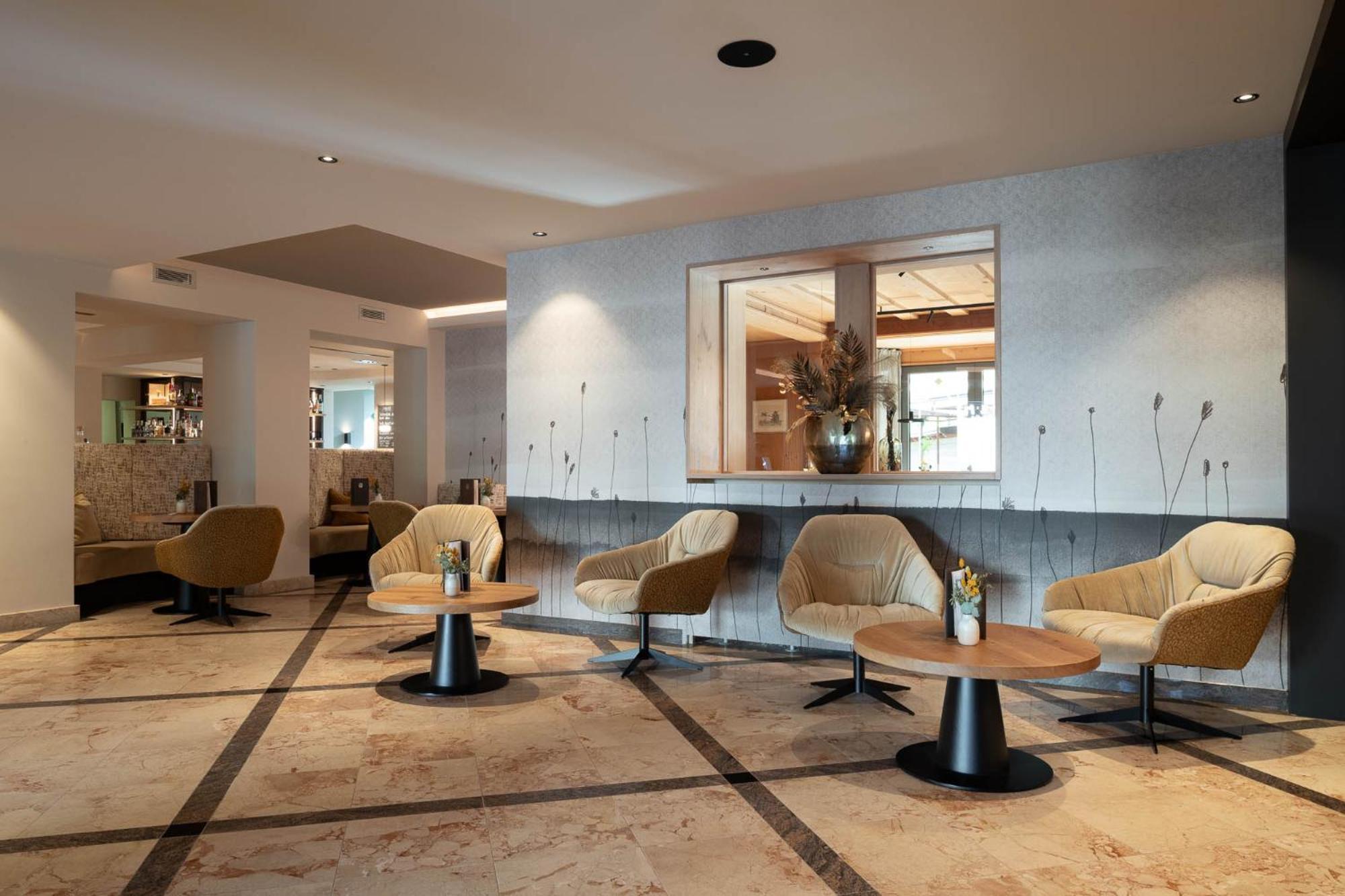 Hotel Burggraeflerhof Merano Kültér fotó