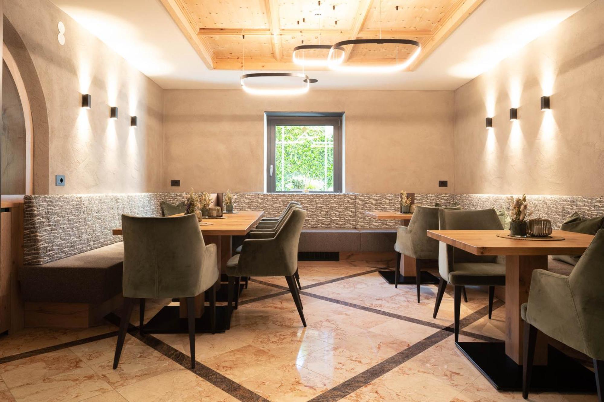 Hotel Burggraeflerhof Merano Kültér fotó
