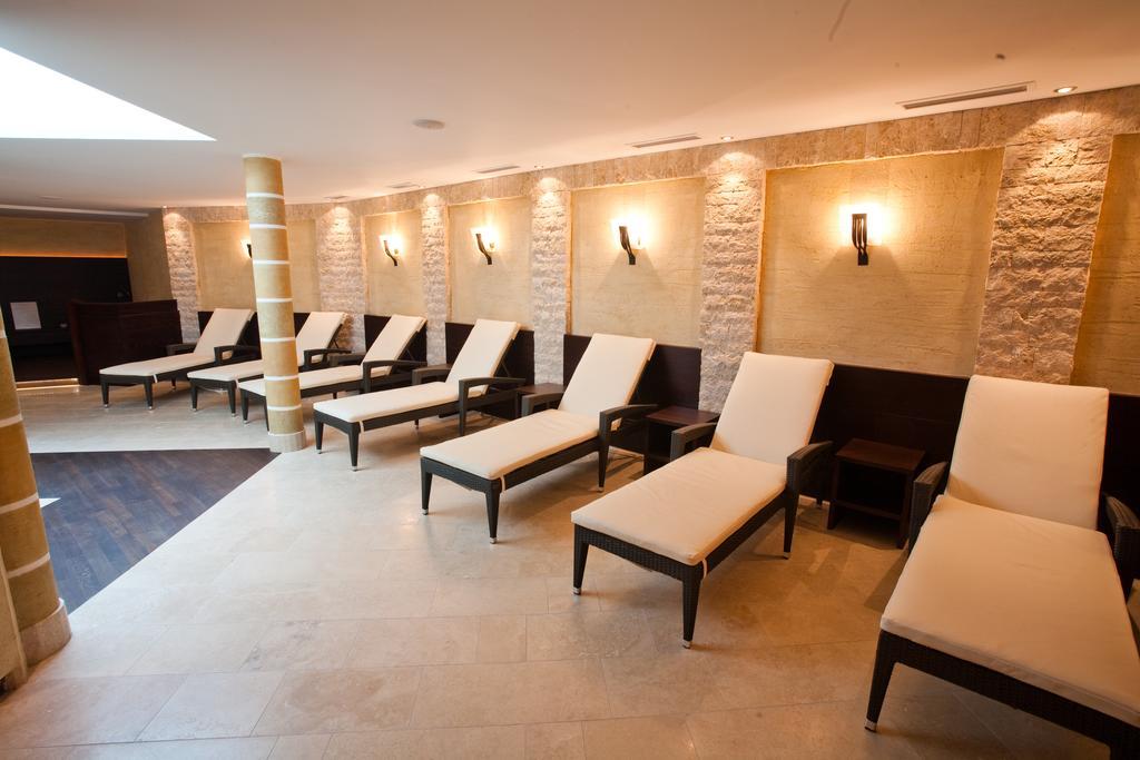 Hotel Burggraeflerhof Merano Kültér fotó